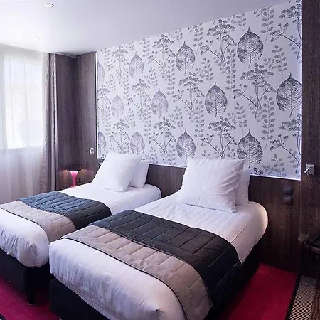 Western Premier Le Patio Des Artistes Wellness Jacuzzi 4*