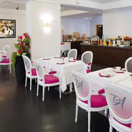 Western Premier Le Patio Des Artistes Wellness Jacuzzi Szálloda