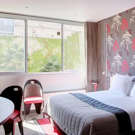 Hotel Western Premier Le Patio Des Artistes Wellness Jacuzzi Cannes