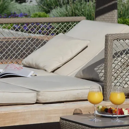 Western Premier Le Patio Des Artistes Wellness Jacuzzi فندق 4*