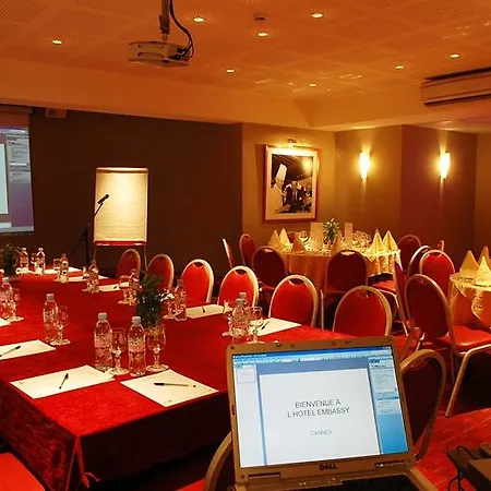 Hotel Western Premier Le Patio Des Artistes Wellness Jacuzzi 4*