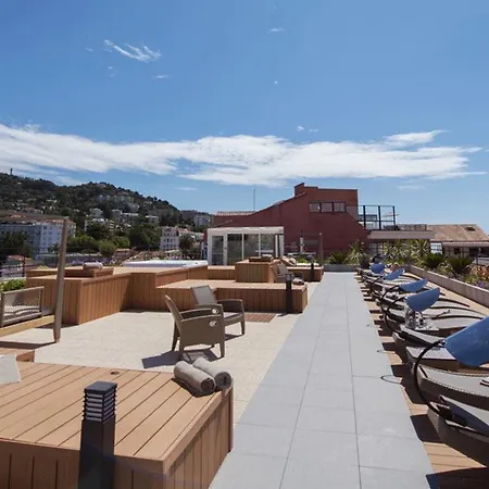 فندق Western Premier Le Patio Des Artistes Wellness Jacuzzi 4*