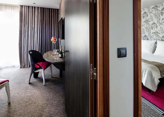 Western Premier Le Patio Des Artistes Wellness Jacuzzi Otel Cannes