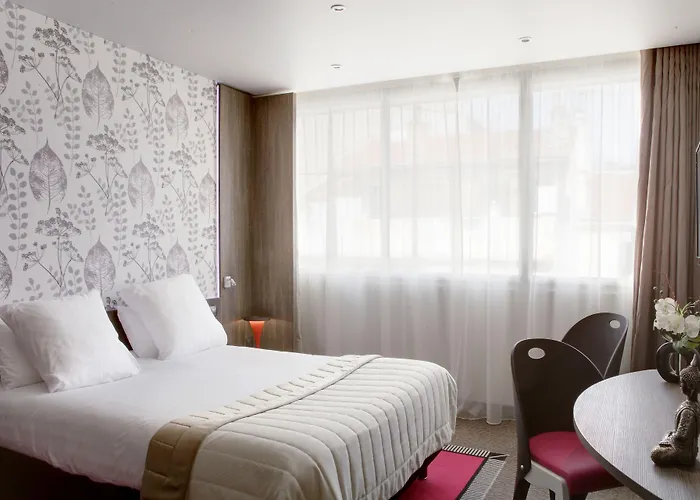 Western Premier Le Patio Des Artistes Wellness Jacuzzi Cannes