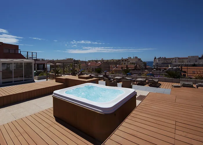 Western Premier Le Patio Des Artistes Wellness Jacuzzi Otel 4*