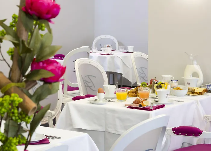 Otel Western Premier Le Patio Des Artistes Wellness Jacuzzi