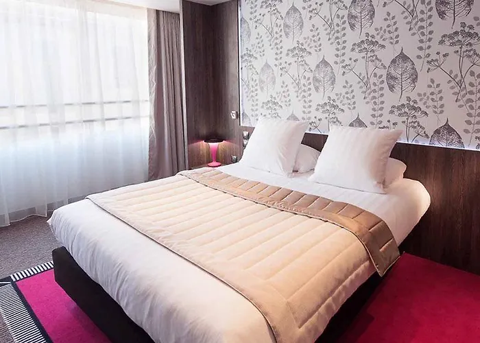 Otel Western Premier Le Patio Des Artistes Wellness Jacuzzi 4*