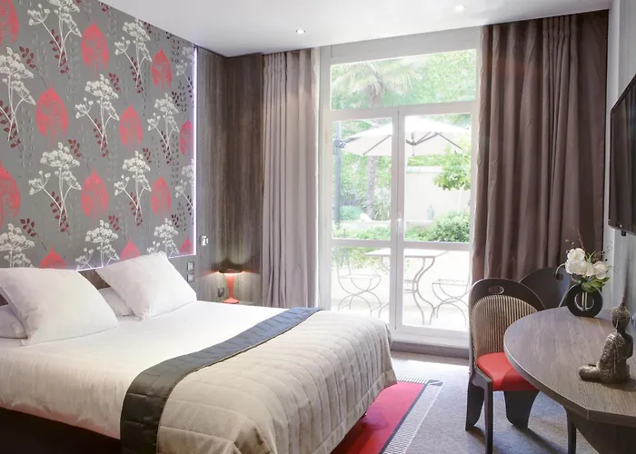 Otel Western Premier Le Patio Des Artistes Wellness Jacuzzi 4*