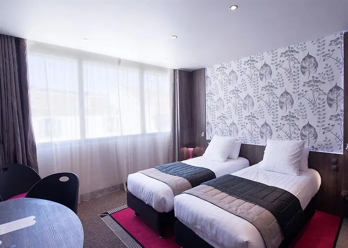 Otel Western Premier Le Patio Des Artistes Wellness Jacuzzi Cannes